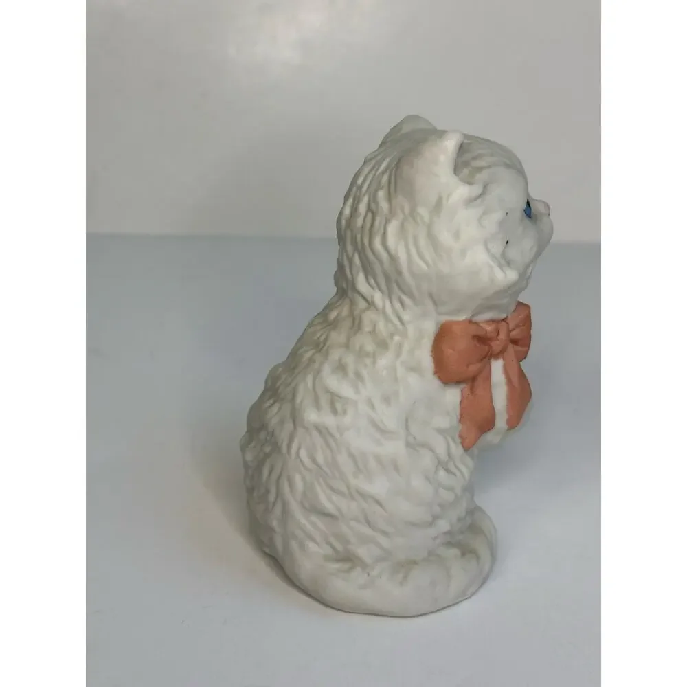 Homco Persian Kitten Figurine 1428 Blue Eyes Pink Bow Porcelain